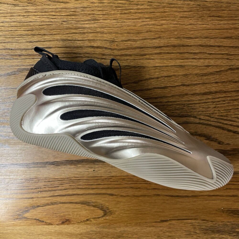 Adidas Harden Volume 9 Cyber Metallic Men’s Size 6 Women’s Size 7 Basketball